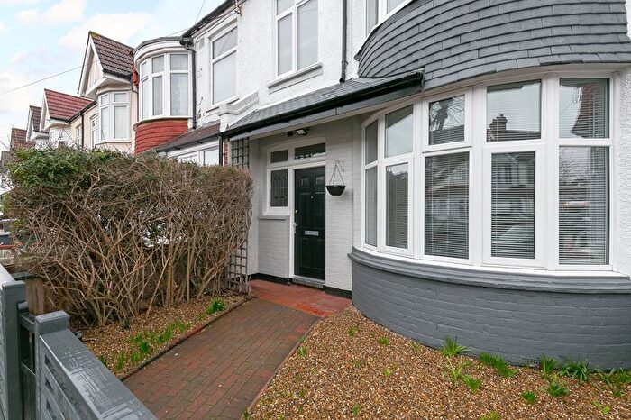 3 Bedroom Terraced House To Rent In Limpsfield Avenue, Thornton Heath, CR7