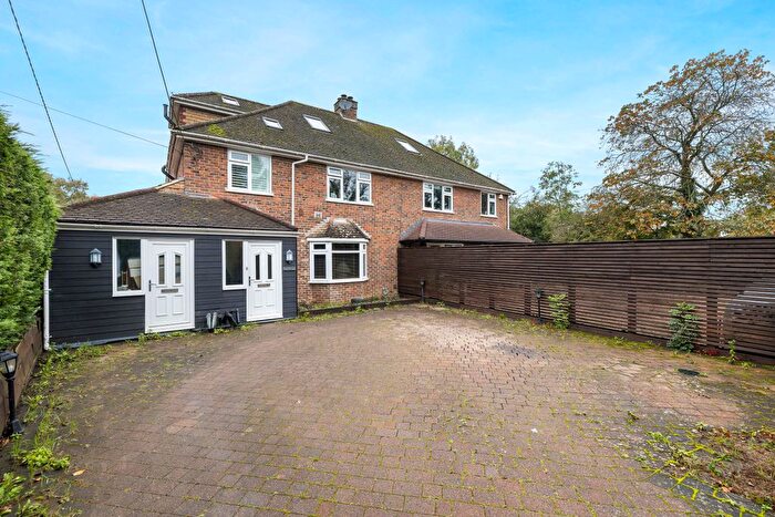 4 Bedroom Semi-Detached House For Sale In Ref: Sm - Ifield Road, Charlwood, RH6