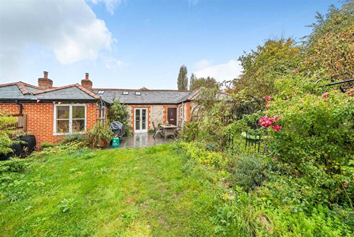 2 Bedroom Semi Detached House To Rent In Back Lane, East Clandon, GU4