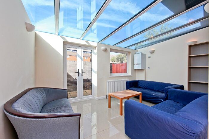 5 Bedroom End Of Terrace House To Rent In Ironmongers Place, Tower Hamlets, London, E14