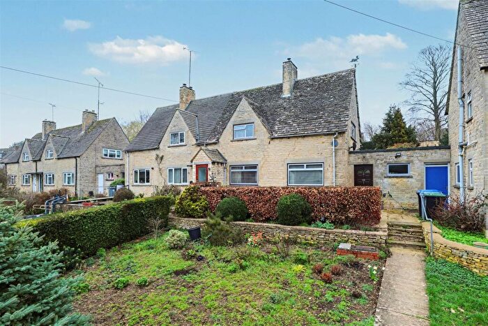 3 Bedroom Semi Detached House For Sale In Orchard Row, Fulbrook, Nr Burford, OX18