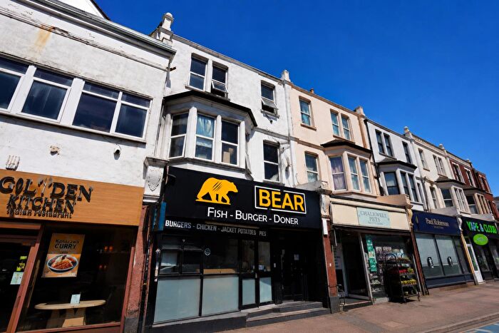 Studio To Rent In London Road, Westcliff-On-Sea, SS0
