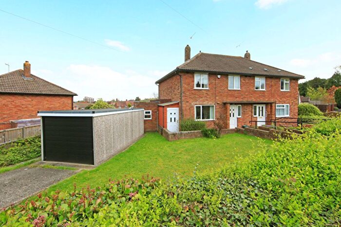 3 Bedroom Semi Detached House For Sale In Gibbons Road, Trench, Telford, TF2