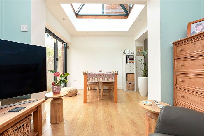 4 Bedroom Semi-detached House For Sale In Oak End, Beare Green, Surrey, RH5