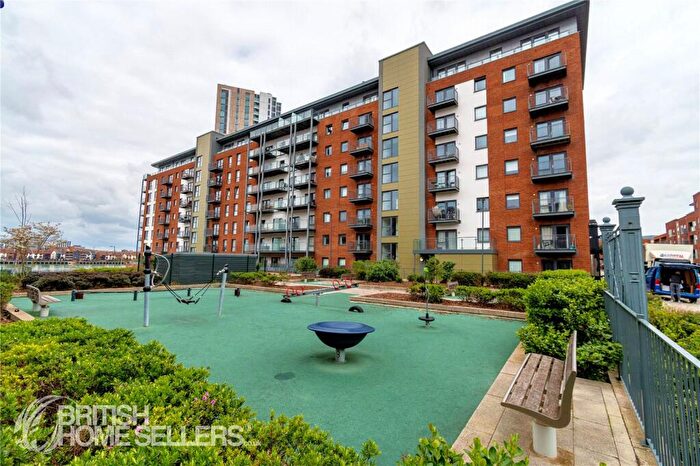1 Bedroom Apartment For Sale In John Thornycroft Road, Southampton, Hampshire, SO19