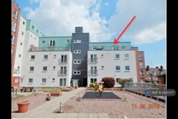 1 Bedroom Flat To Rent In Trinity Court, Newcastle, ST5