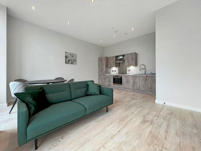 2 Bedroom Flat To Rent In Goodman Street, Leeds, LS10