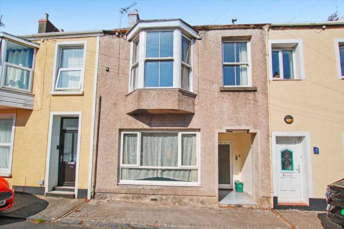 2 Bedroom Terraced House For Sale In Clarence Street, SA72