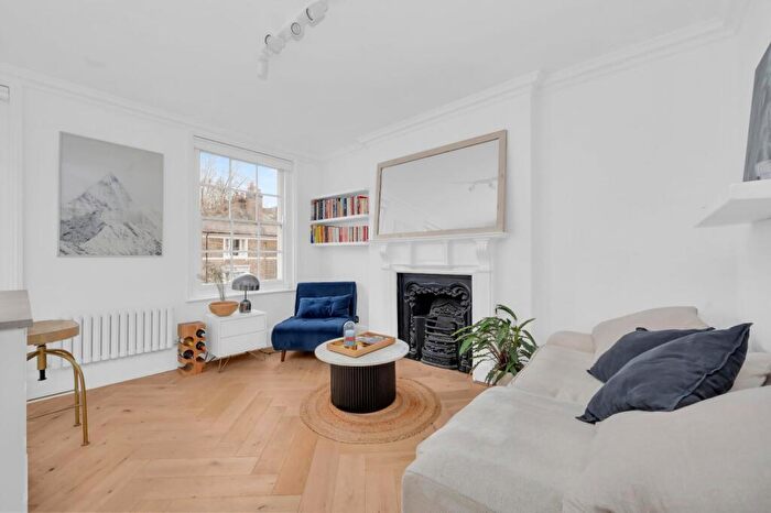1 Bedroom Flat To Rent In Gloucester Crescent, Primrose Hill, NW1