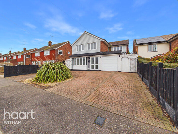 4 Bedroom Detached House For Sale In Plume Avenue, Maldon, CM9