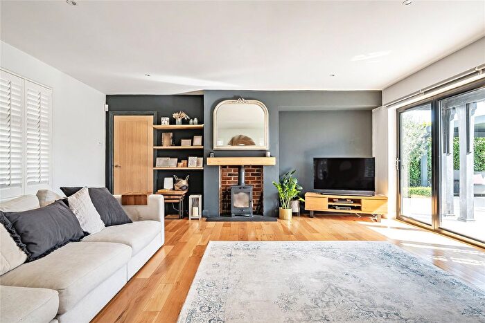 4 Bedroom Detached House For Sale In The Drive, Chislehurst, BR7