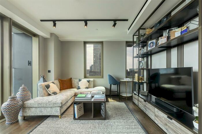 2 Bedroom Apartment To Rent In Hewett Street, London, EC2A