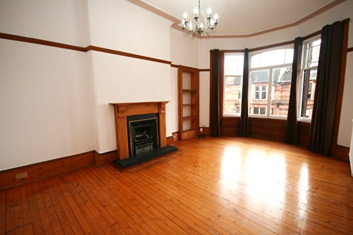 2 Bedroom Flat To Rent In Hyndland Road, Spacious Bed Unfurnished Apartment, Hyndland - Available //, G12