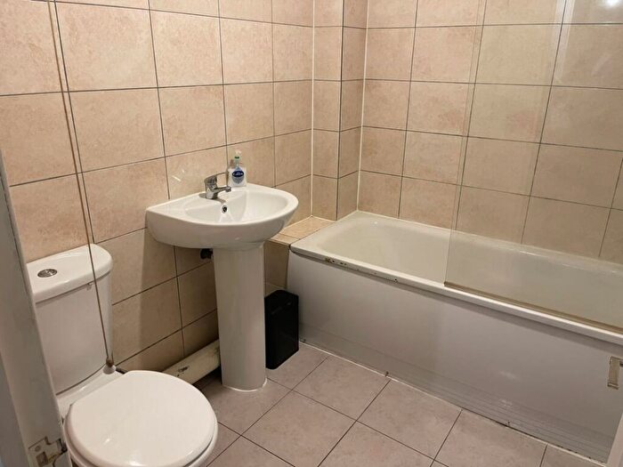 2 Bedroom Flat To Rent In Bradwell Court, Braintree, CM7