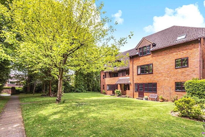 2 Bedroom Apartment For Sale In Westdene, Summerhouse Road, Godalming, GU7
