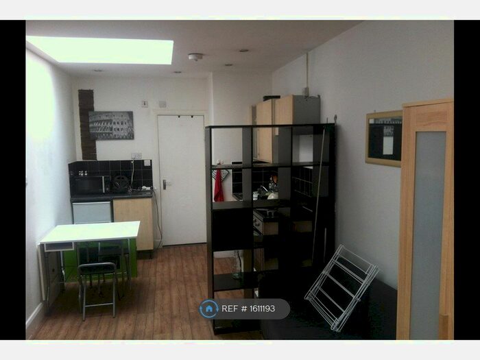 Studio To Rent In Harrow Road, Maida Hill, W9