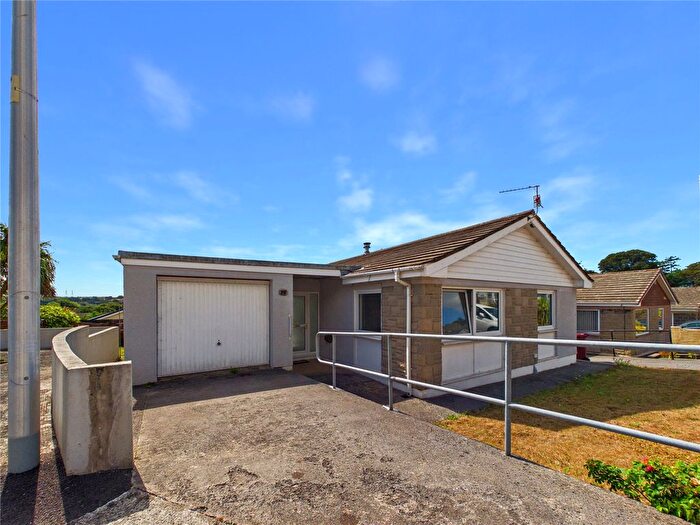 3 Bedroom Bungalow For Sale In Whitehall Drive, Pembroke, Pembrokeshire, SA71