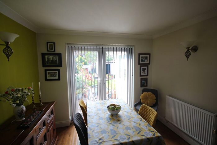 3 Bedroom Terraced House For Sale In Rhyne Bridge, Taunton Road, Bridgwater, TA6