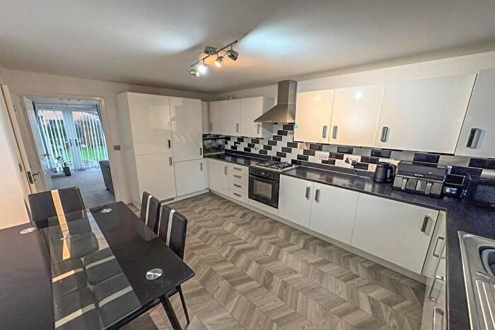 3 Bedroom Town House For Sale In Garden Gate Drive, South Shields, NE33
