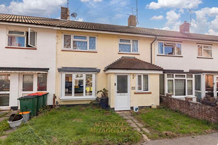 3 Bedroom Terraced House For Sale In Patching Close, Crawley, RH11