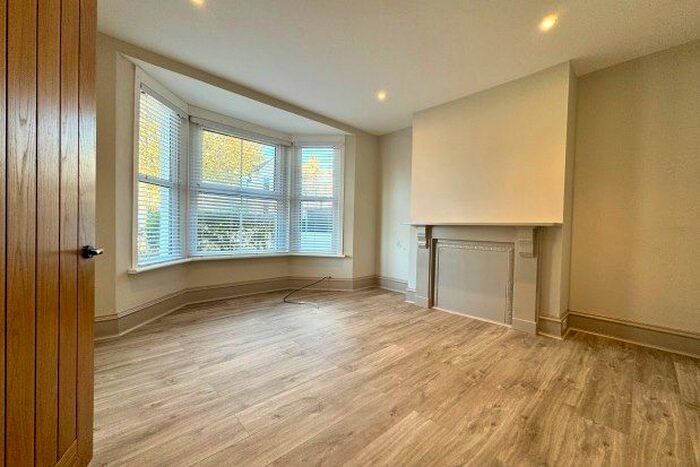 4 Bedroom Property To Rent In Queens Park Rise, Brighton, BN2