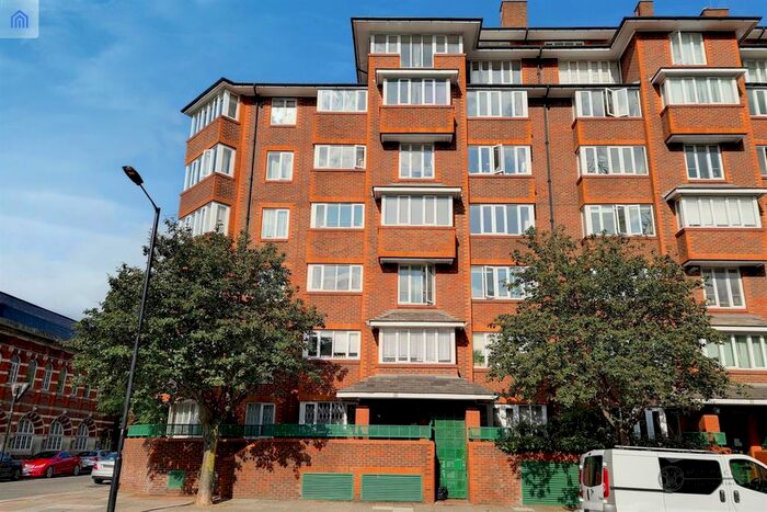 4 Bedroom Maisonette To Rent In Portman Gate, Lisson Grove, London, NW1