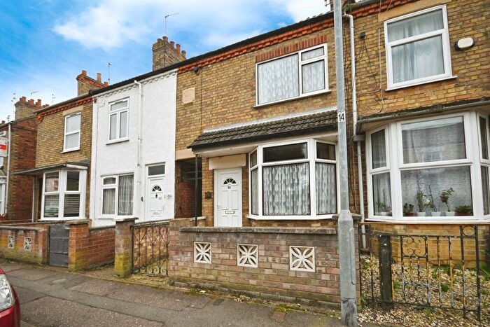 2 Bedroom Terraced House For Sale In Churchfield Road, Peterborough, PE4