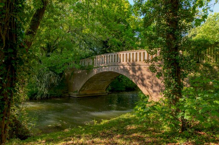 5 Bedroom Detached House For Sale In Lock House, Lilford, Peterborough, Northamptonshire, PE8