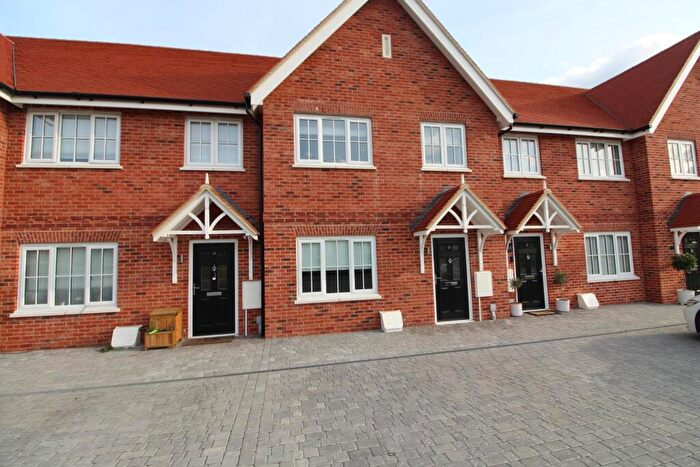 3 Bedroom Terraced House To Rent In Badgers Walk, Broxbourne, EN10