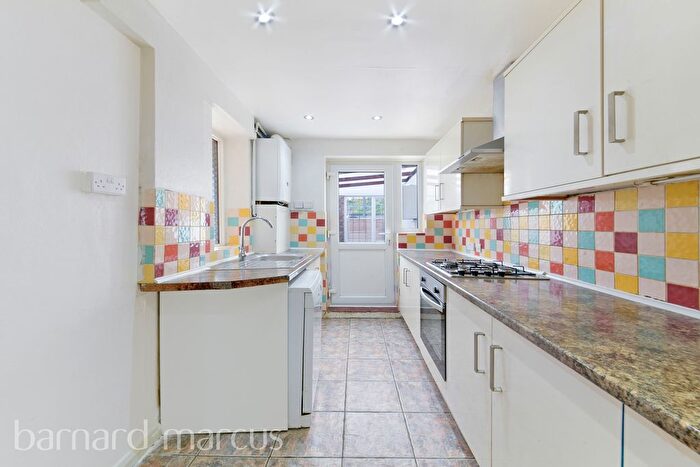 3 Bedroom Property To Rent In Western Road, Sutton, SM1