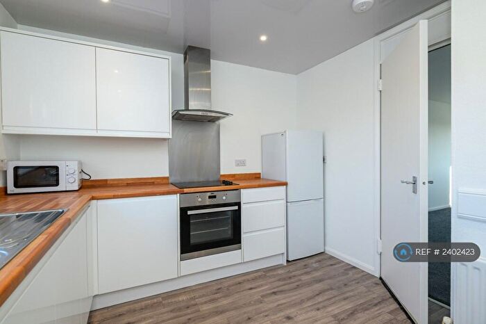 1 Bedroom Flat To Rent In Cotton Road, Dundee, DD3