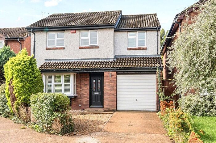 4 Bedroom Detached House For Sale In Northway, Wokingham, Berkshire, RG41