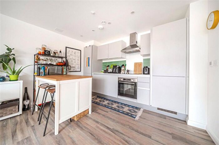 2 Bedroom Apartment For Sale In Doyle Road, London, SE25