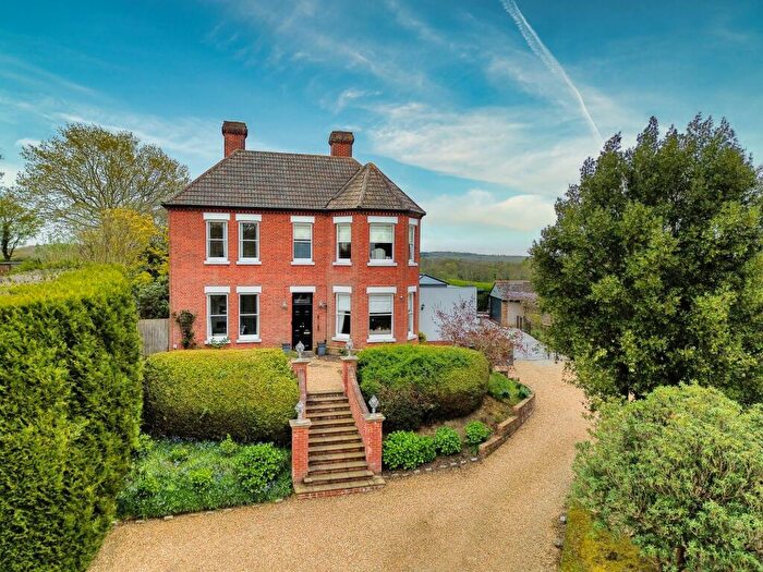 5 Bedroom Detached House For Sale In Outlands Lane, Curdridge, SO30