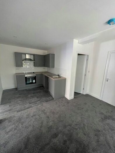 2 Bedroom Flat To Rent In Flat Above, 14 Low Street, Keighley BD21