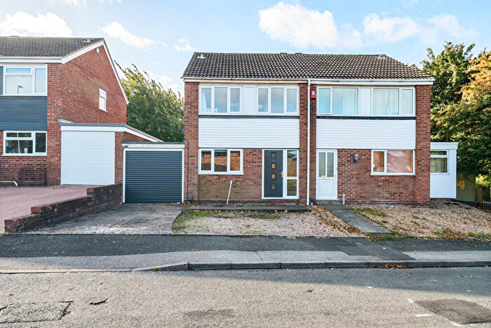 3 Bedroom Semi-Detached House For Sale In Wyvern, Tamworth, B77