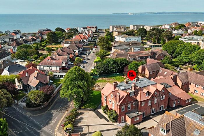 2 Bedroom Flat For Sale In Southbourne, BH6