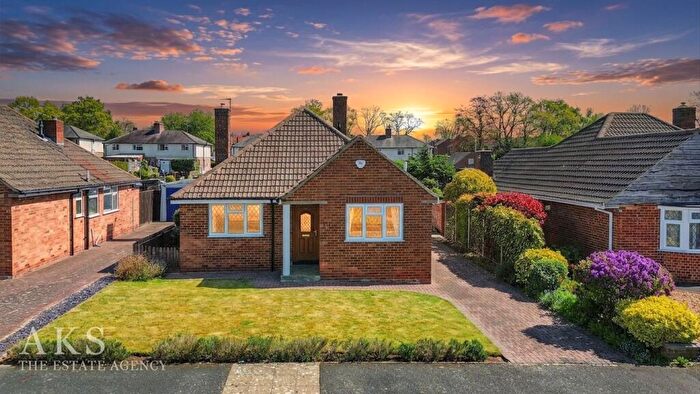 2 Bedroom Detached Bungalow For Sale In Chestnut Grove, Etwall, DE65