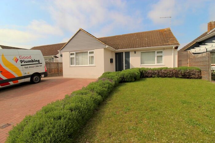 3 Bedroom Bungalow To Rent In Cherry Gardens, Herne Bay, CT6