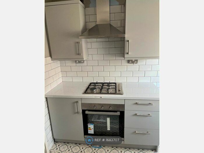 3 Bedroom End Of Terrace House To Rent In Longford Street, Liverpool, L8