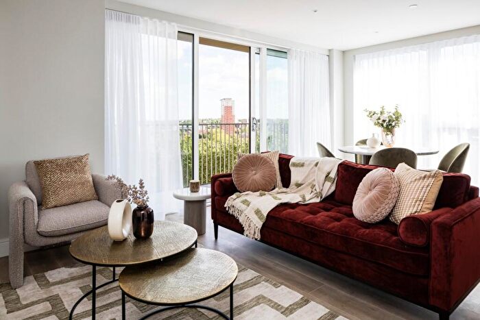 1 Bedroom Flat For Sale In Neptune Wharf, Grinstead Road, SE8