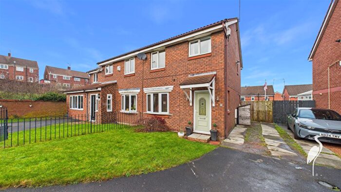 3 Bedroom Semi Detached House For Sale In The Strand, Lakeside Village, Sunderland, SR3