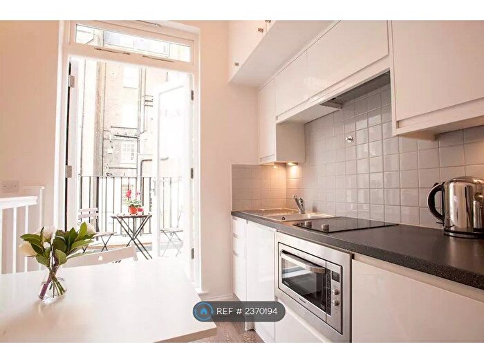 Studio To Rent In Gloucester Street, London, SW1V