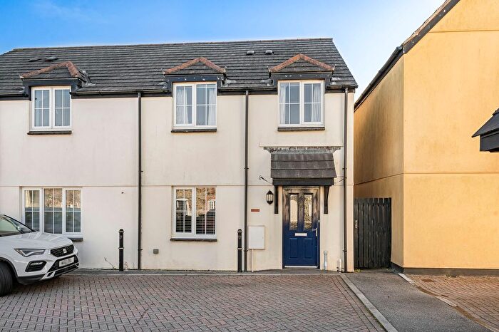 3 Bedroom Semi-Detached House For Sale In Truthan View, Trispen, TR4