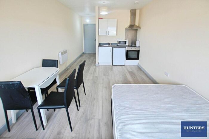 Studio To Rent In Olicana House, Chapel Street, Bradford, BD1