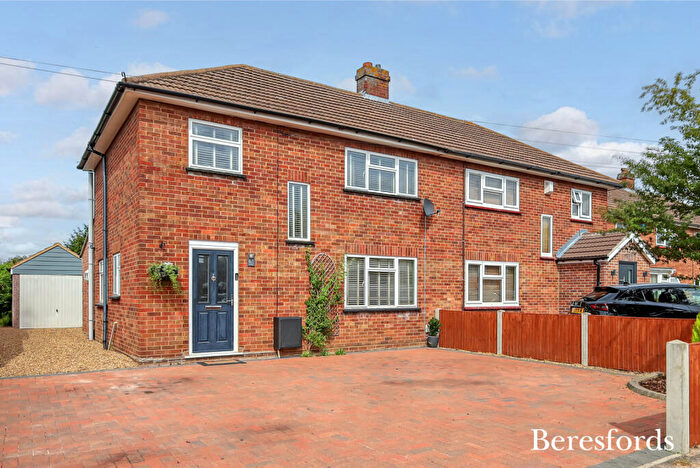 3 Bedroom Semi-Detached House For Sale In Parr Drive, Colchester, CO3