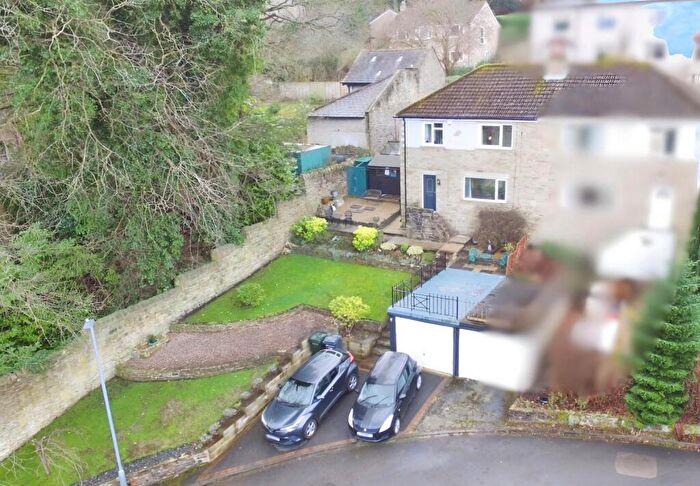 3 Bedroom Semi-Detached House For Sale In Rivock Avenue, Utley, BD20