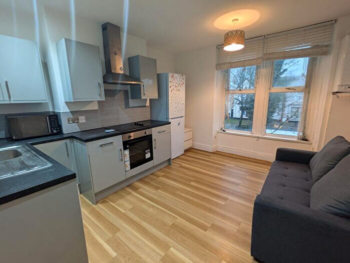 1 Bedroom Apartment To Rent In Newport Road, Cardiff, CF24