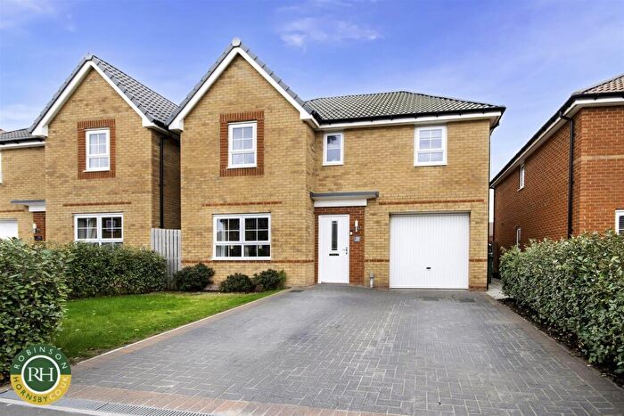 4 Bedroom Detached House For Sale In Mirabelle Way, Harworth, Doncaster, DN11