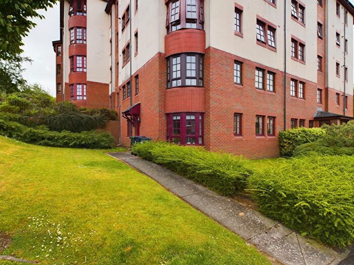2 Bedroom Flat To Rent In Orchard Brae Avenue, Orchard Brae, Edinburgh, EH4